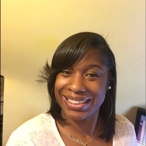 Meet your Posher, Keisha